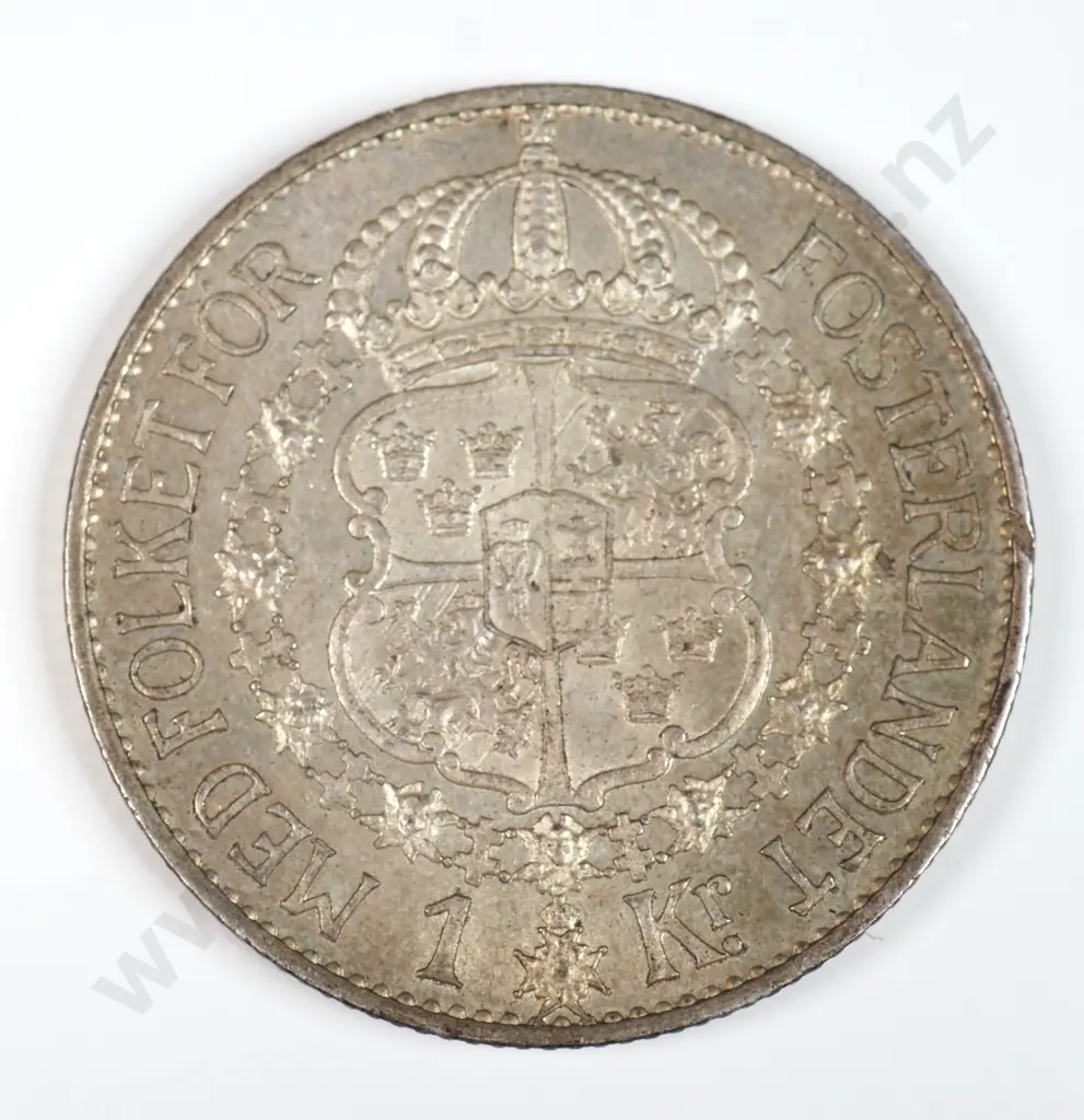 Sweden 1927 One Kroner, Almost Uncirculated Image 1++