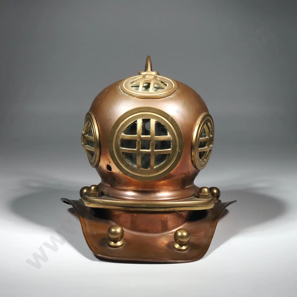 Decorative Copper & Brass Diving Helmet Image 1++