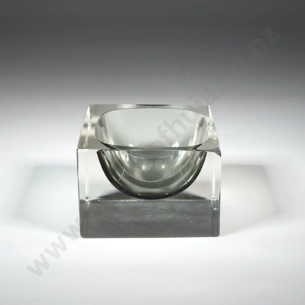 Vintage Murano Glass Sommerso Ashtray Image 1++