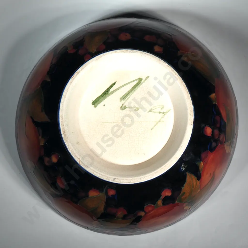 Large Moorcroft Tube Lined Bowl - Signature to Base Image 1++