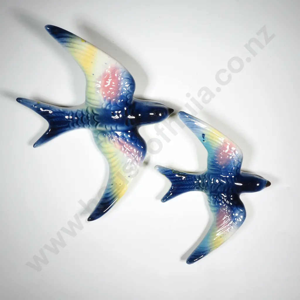 Two Japanese Swallow Plaques Image 1++