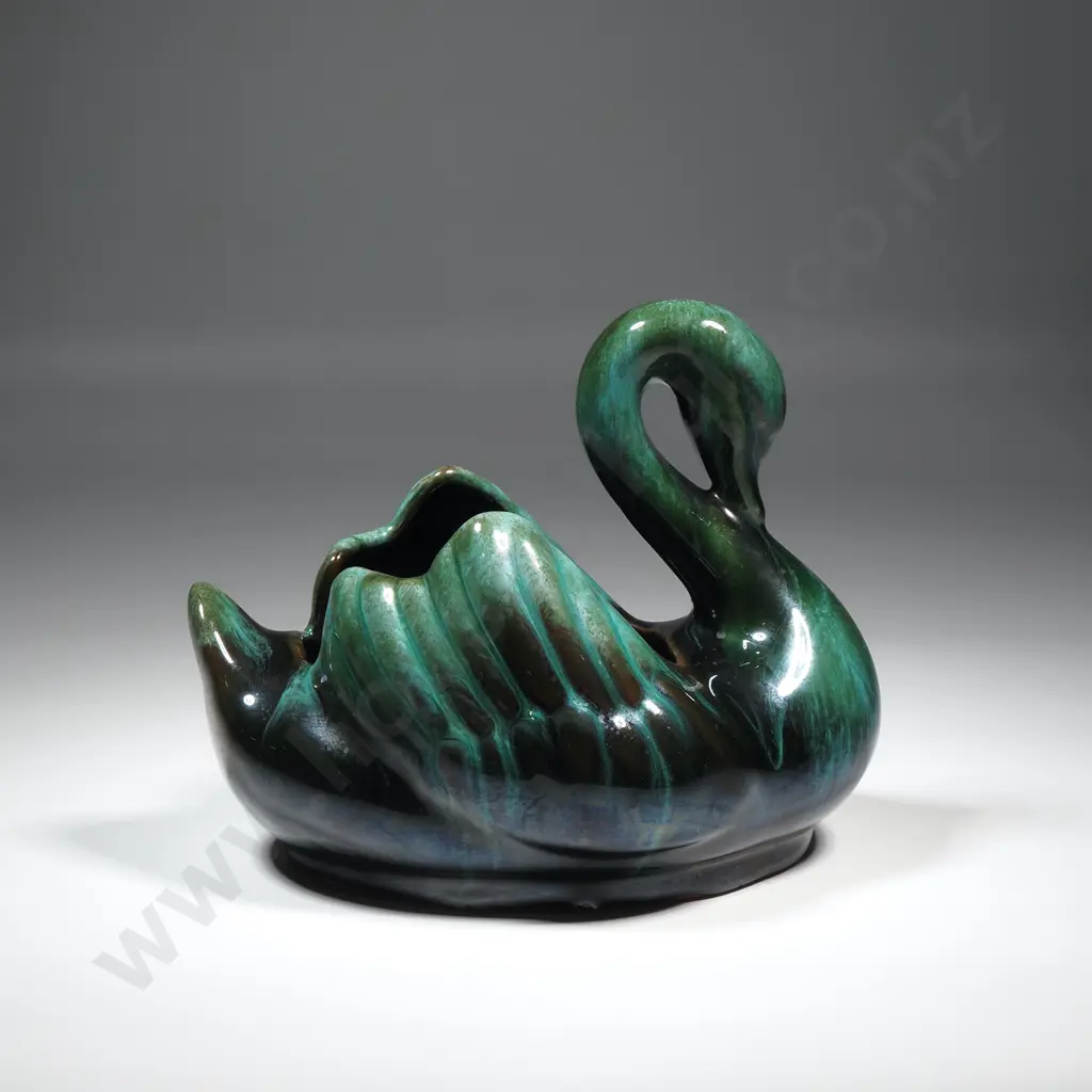 Vintage Blue Mountain Pottery Swan Planter Vase Image 1++