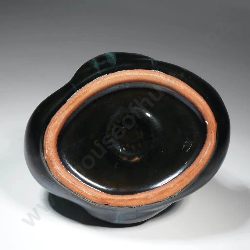 Vintage Blue Mountain Pottery Swan Planter Vase Image 1++