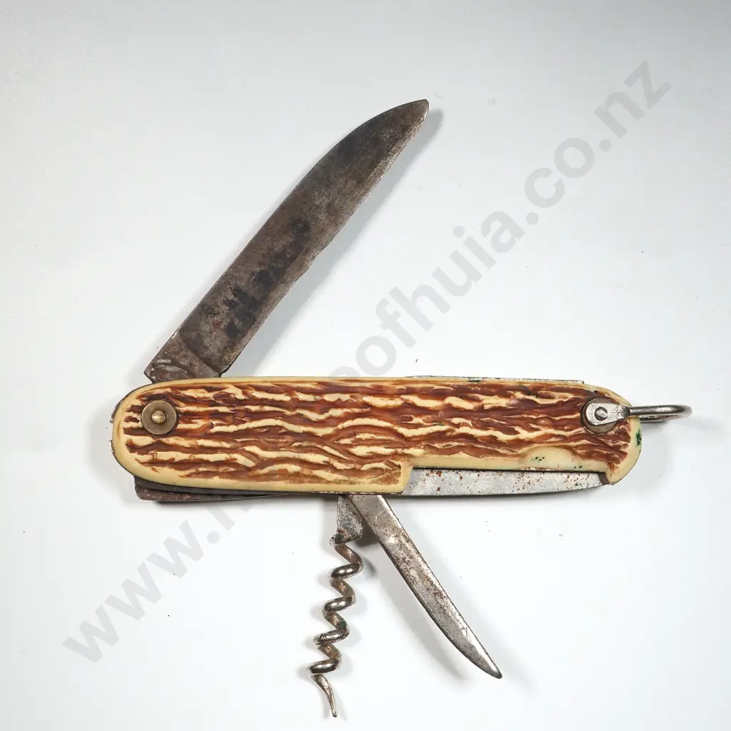 Vintage Pocket Knife w Stag Horn Handle & Corkscrew Image 1++