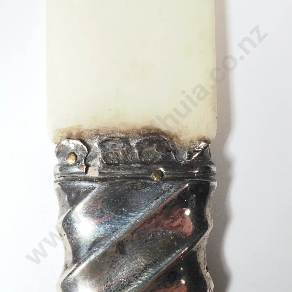 Antique Sterling Silver Handled Page Turner Image 1++