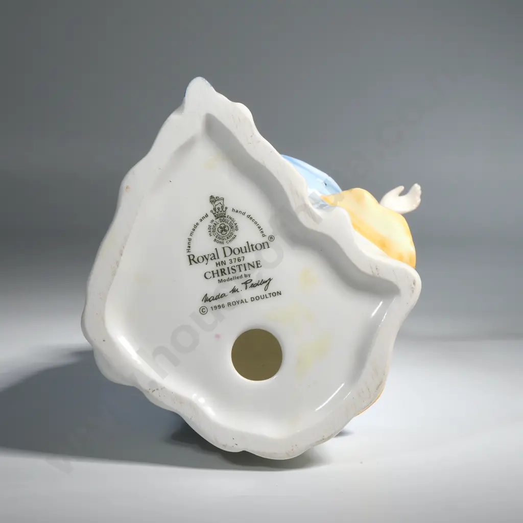 Royal Doulton Figure "Christine" Image 1++