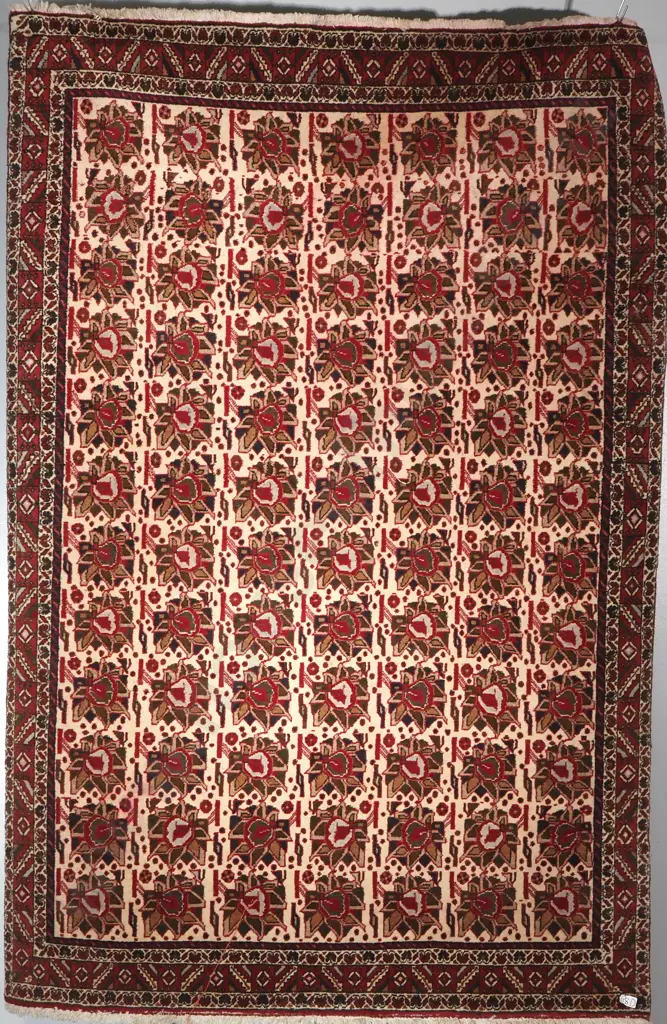 Hand Knotted Persian Bakhtiari Floor Rug Image 1++