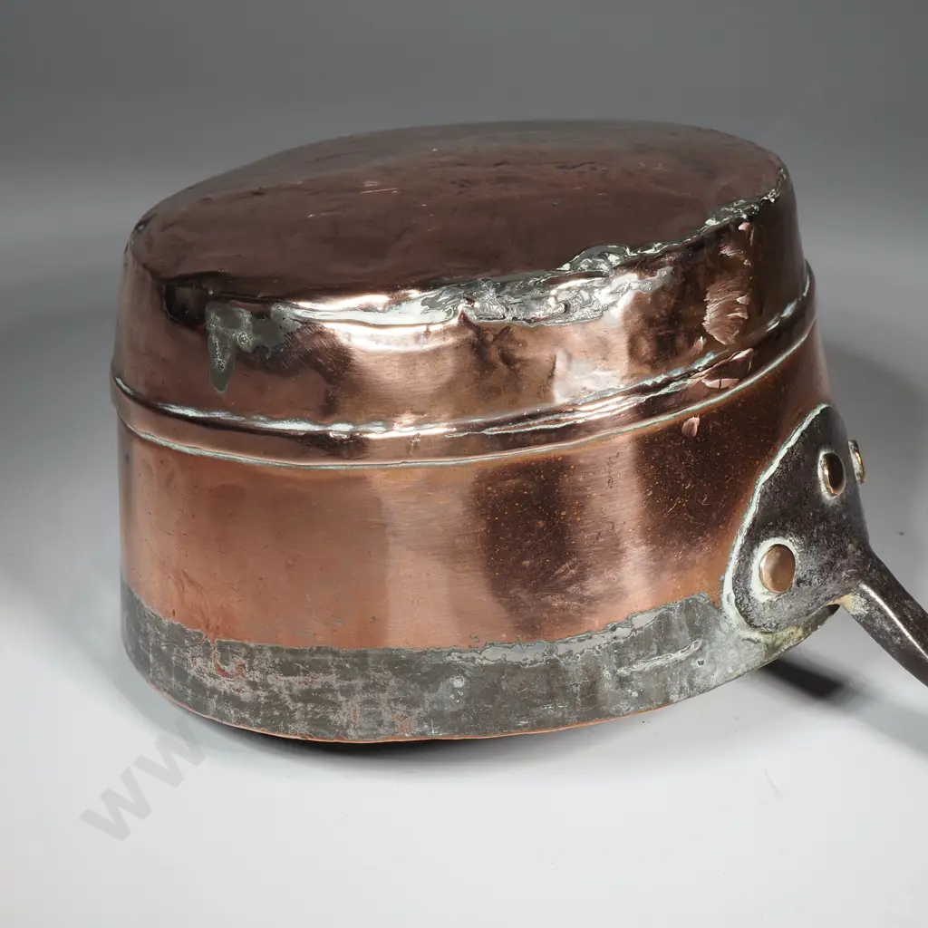 Antique Copper Saucepan w a Tin Lining & a Metal Handle Image 1++