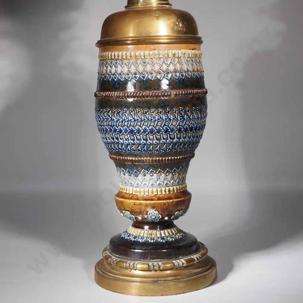 Impressive Doulton Lambeth Oil Lamp w Brass Double Burner Image 1++