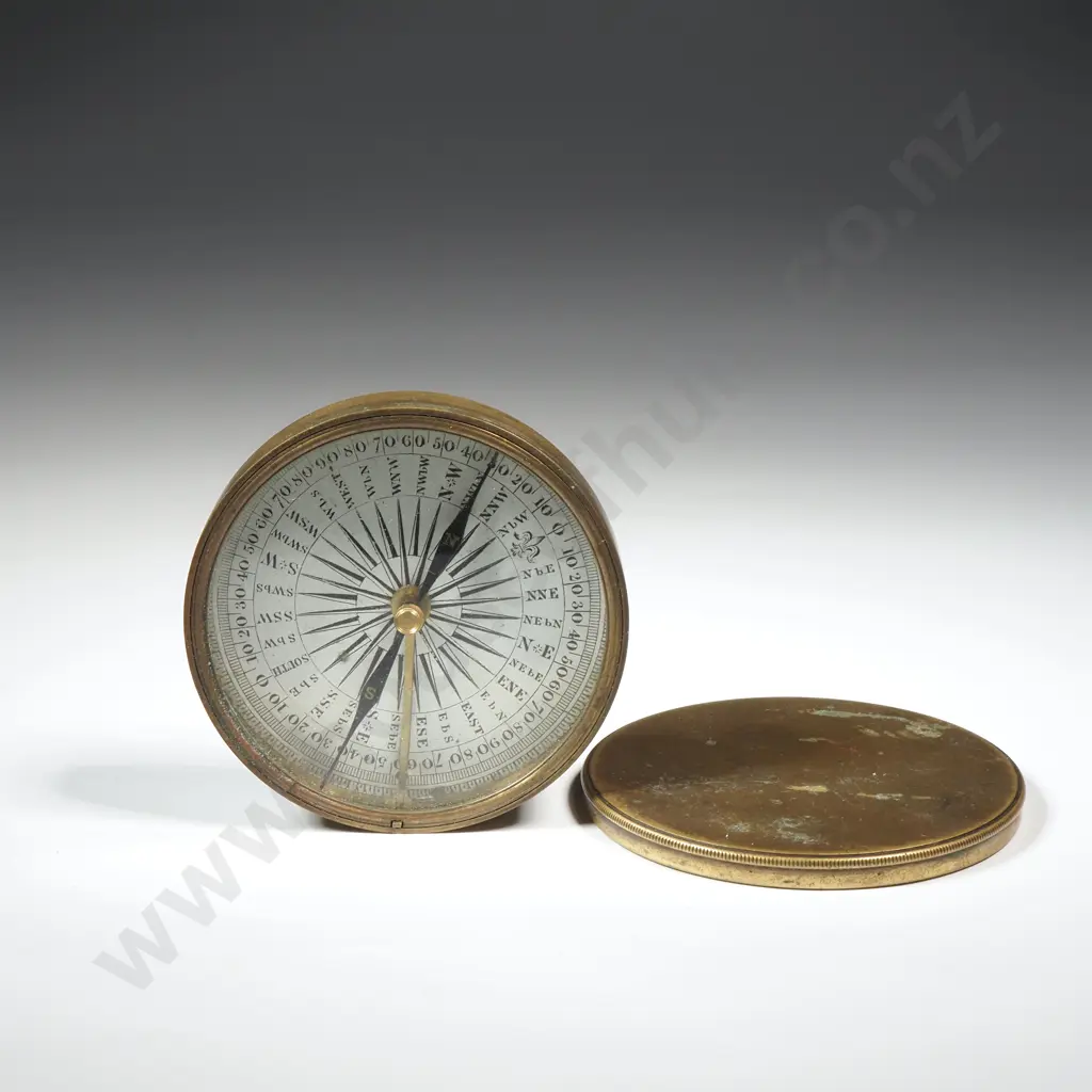 Antique Brass Compass  Image 1++