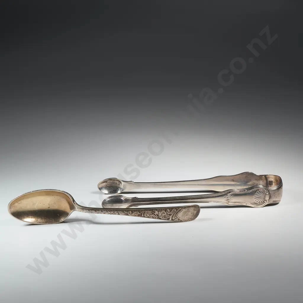 Georgian Sterling Silver Sugar Tongs & 20th-Century Sterling Spoon - Fully Hallmarked Image 1++