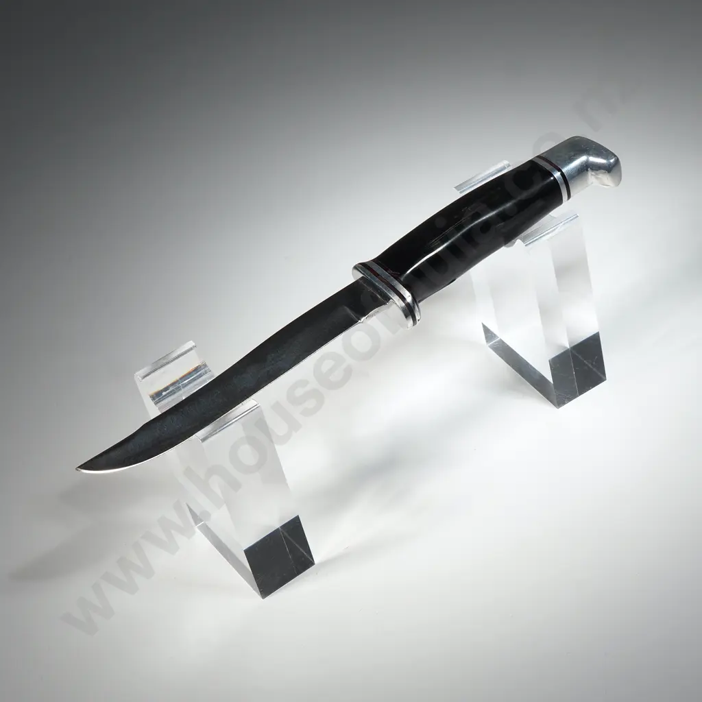 Buck 105 Pathfinder Hunting Knife In Leather Sheath  Image 1++