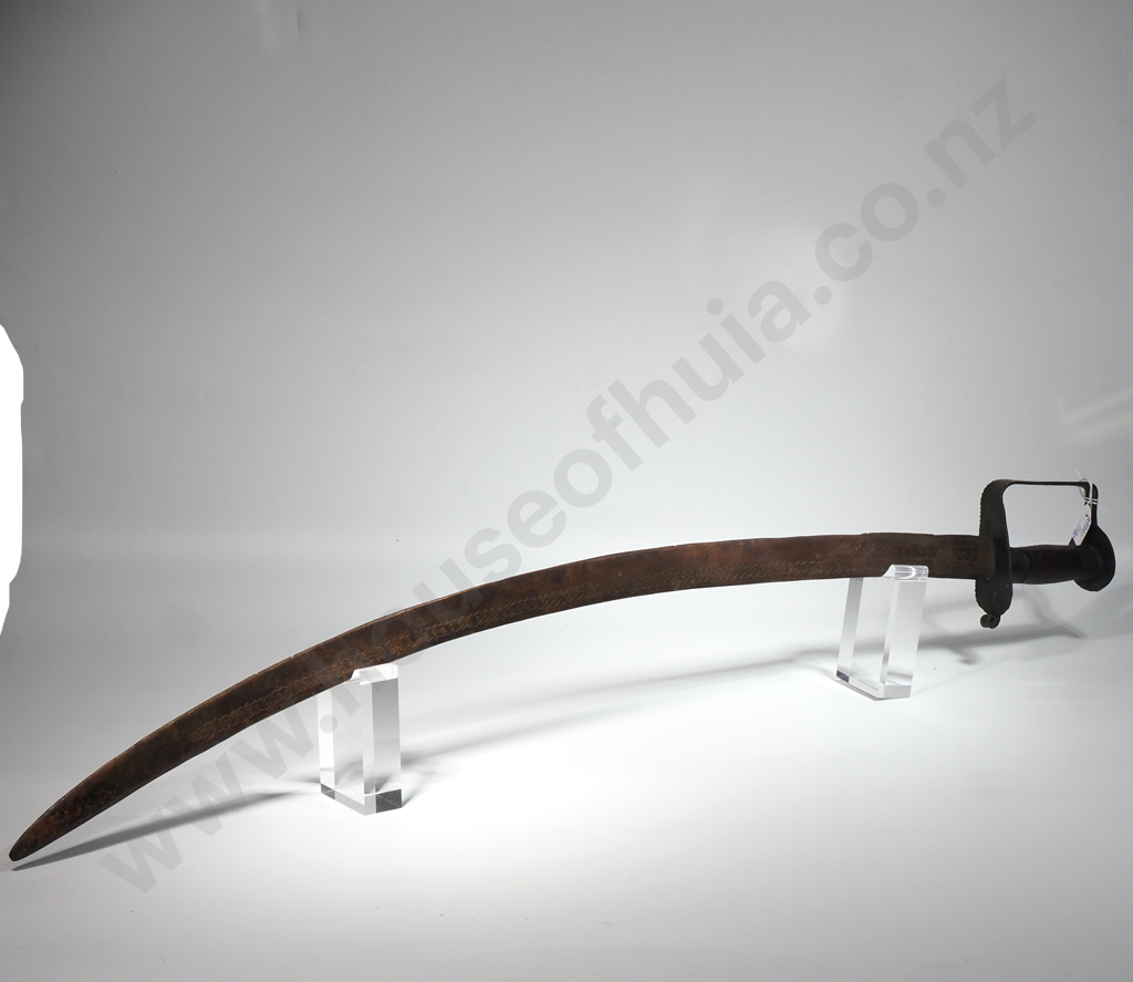 Eastern Style Steel Curved Sword Image 1++