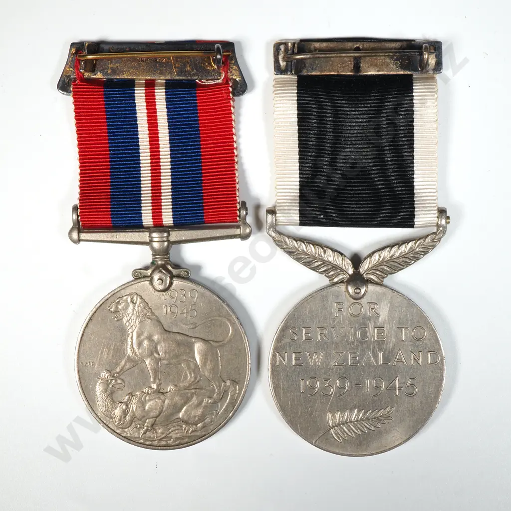 WW2 New Zealand Home Service Pair  Image 1++