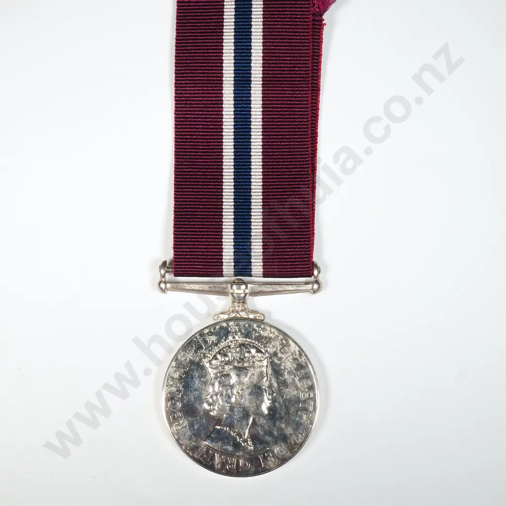 Unnamed Modern New Zealand Police Long Service & Good Conduct Medal Image 1++