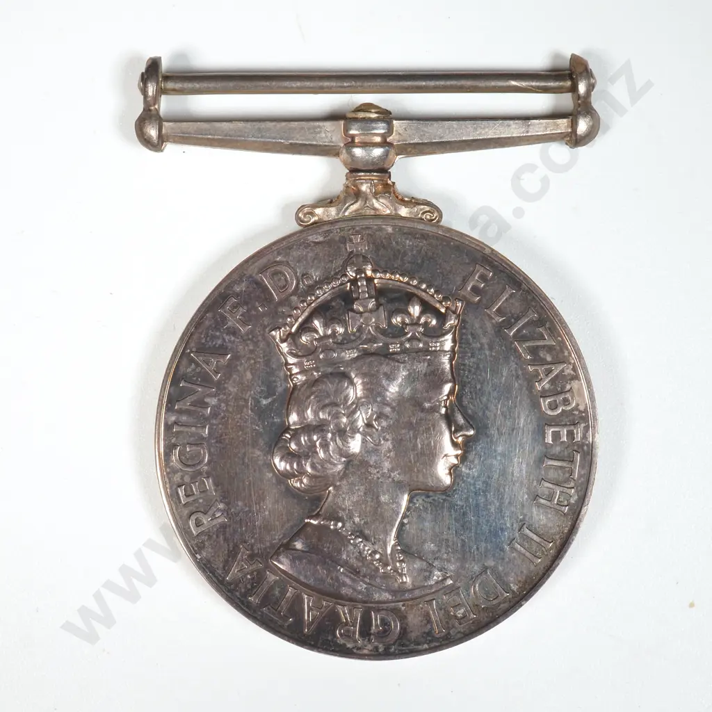 Unnamed Modern New Zealand Police Long Service & Good Conduct Medal Image 1++