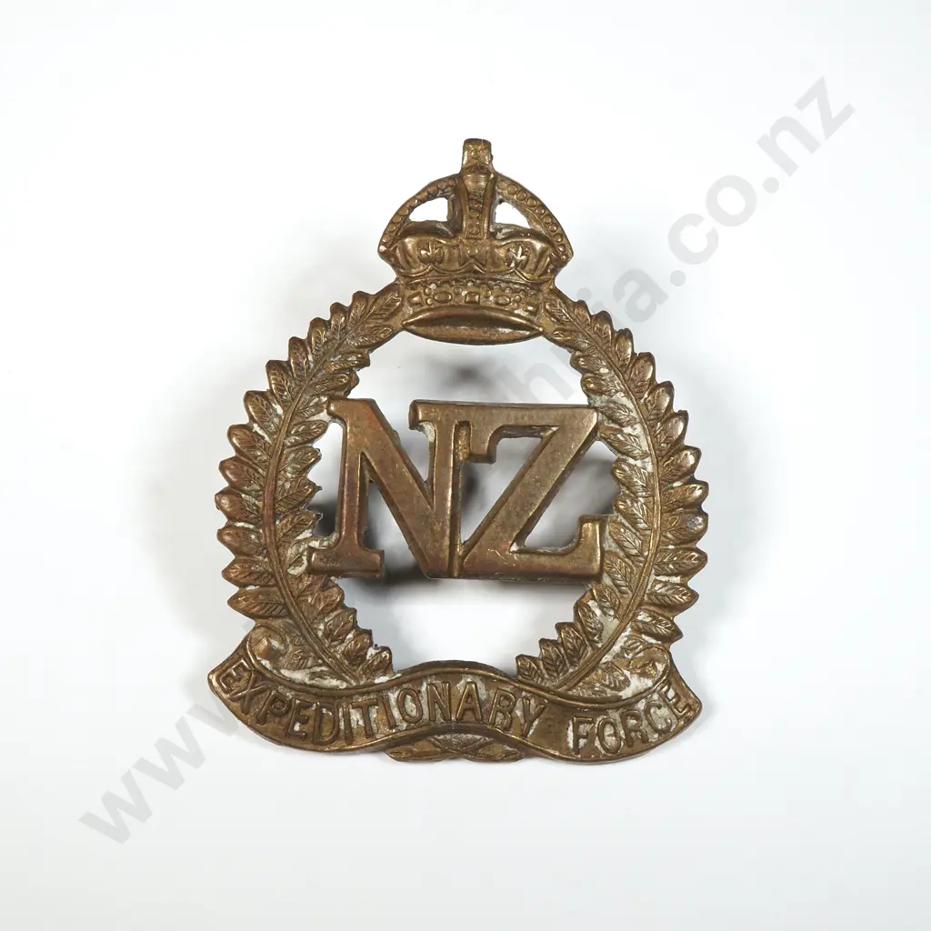 WW1 NZEF Collar Badge  Image 1++