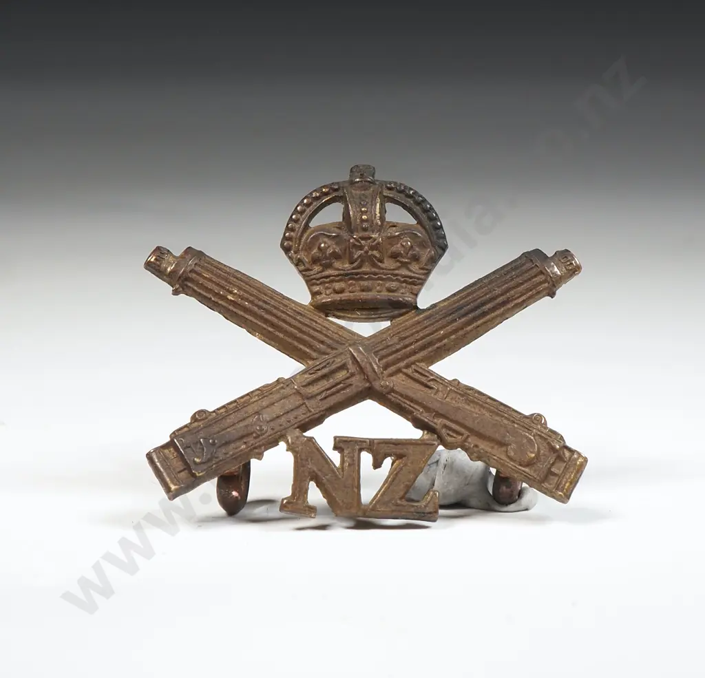 WW1 New Zealand Machine Collar Tab - Stubby Barrell  Image 1++