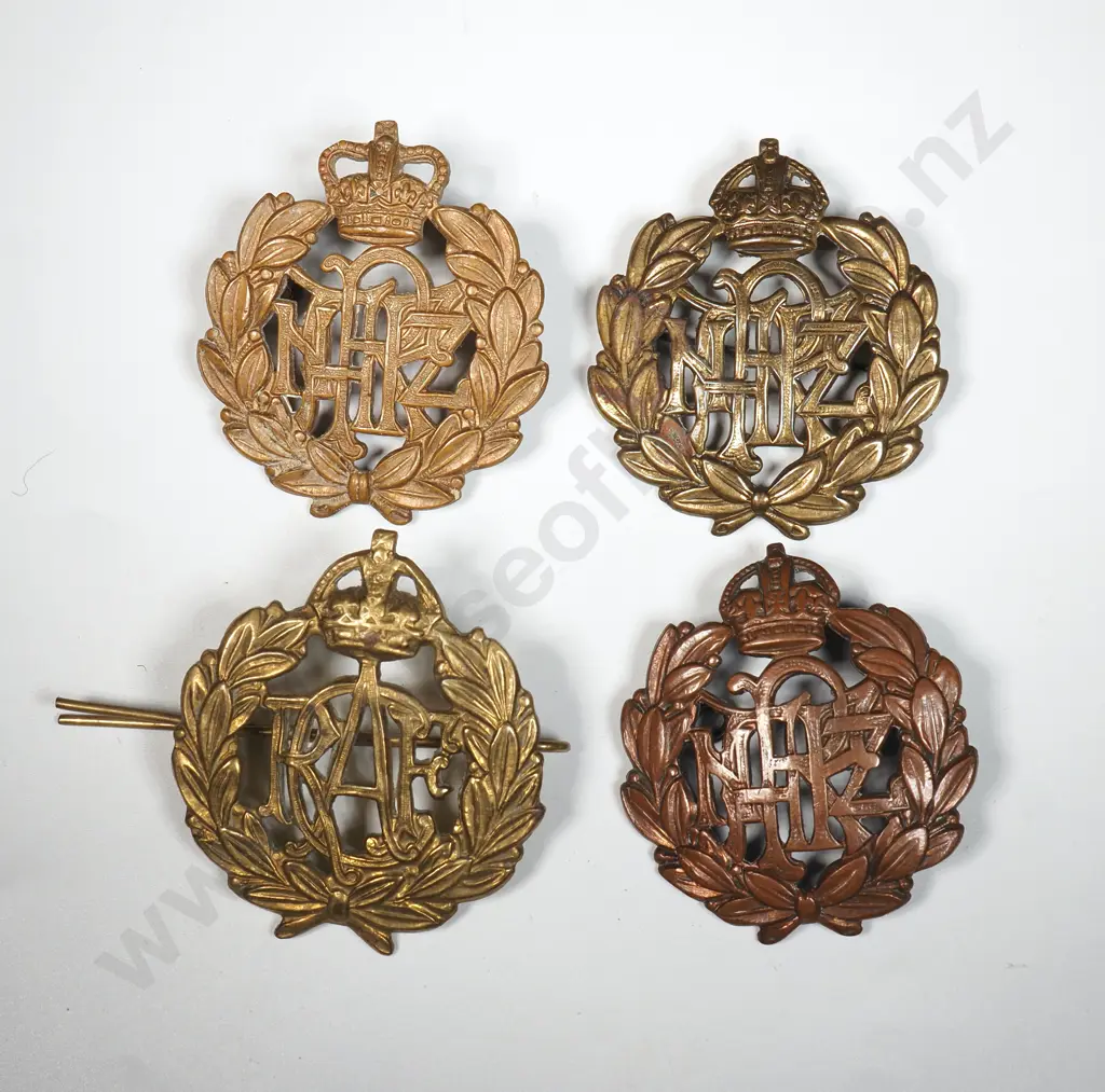 Four RNZAF Cap Badges  Image 1++