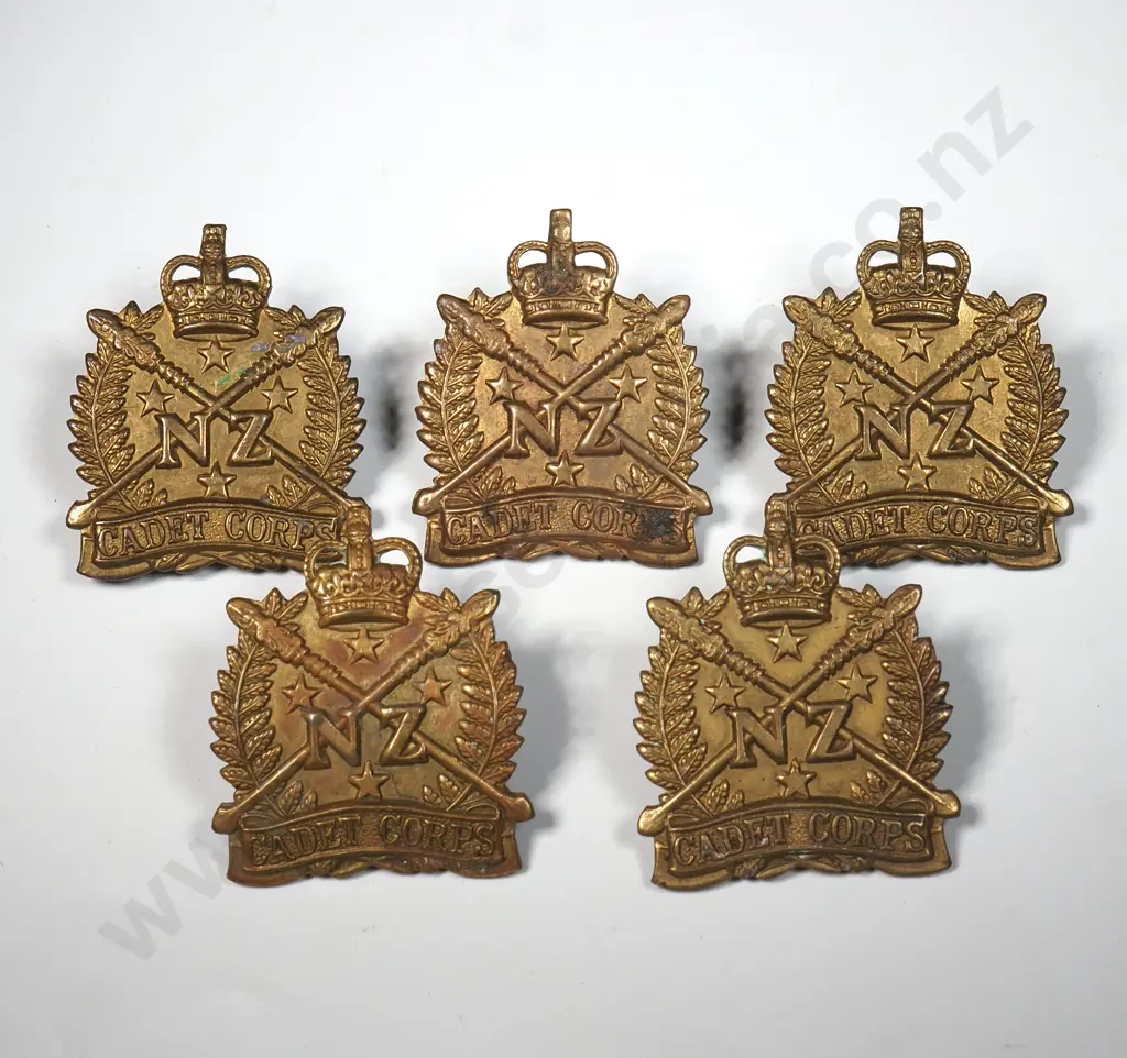 Four New Zealand Cadet Corp Badges  Image 1++