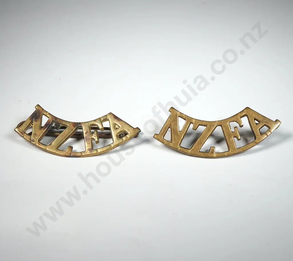 Two WW1 NZFA Shoulder Titles  Image 1++