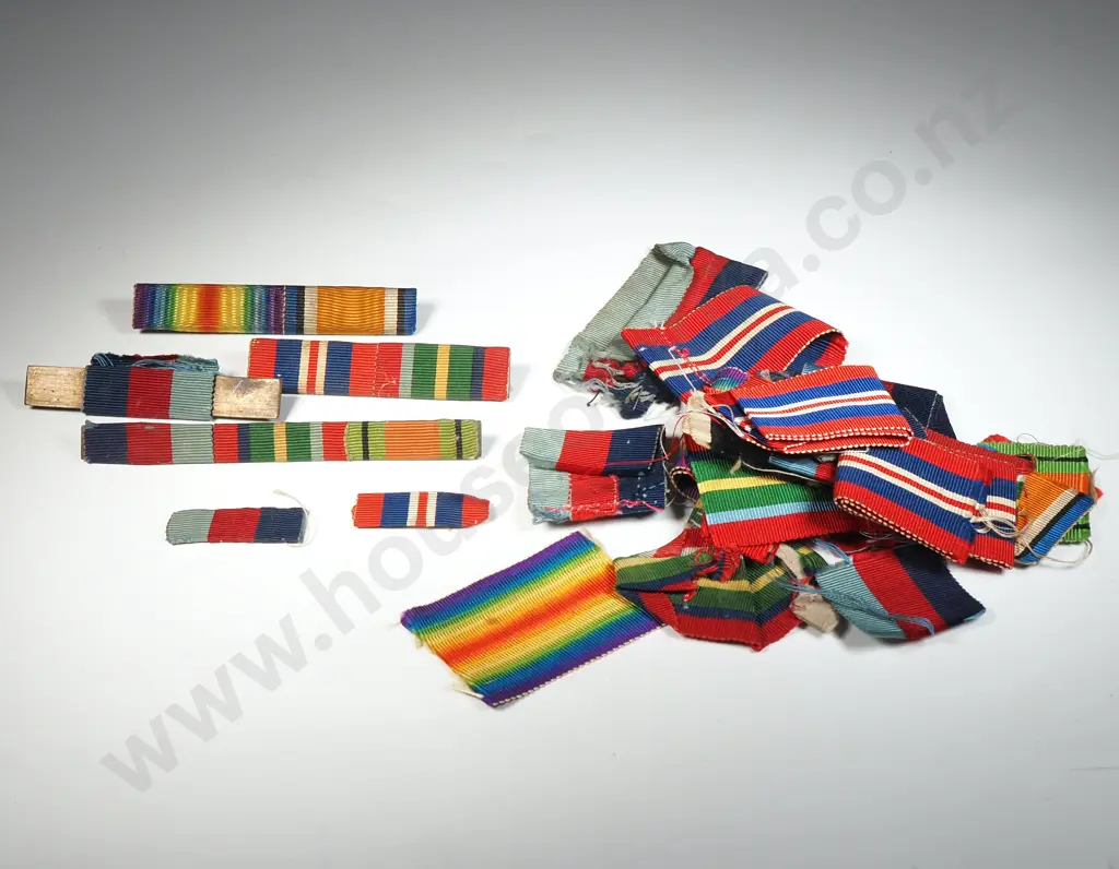Large Assorted Lot of WW2 Ribbon / Ribbon Bars  Image 1++