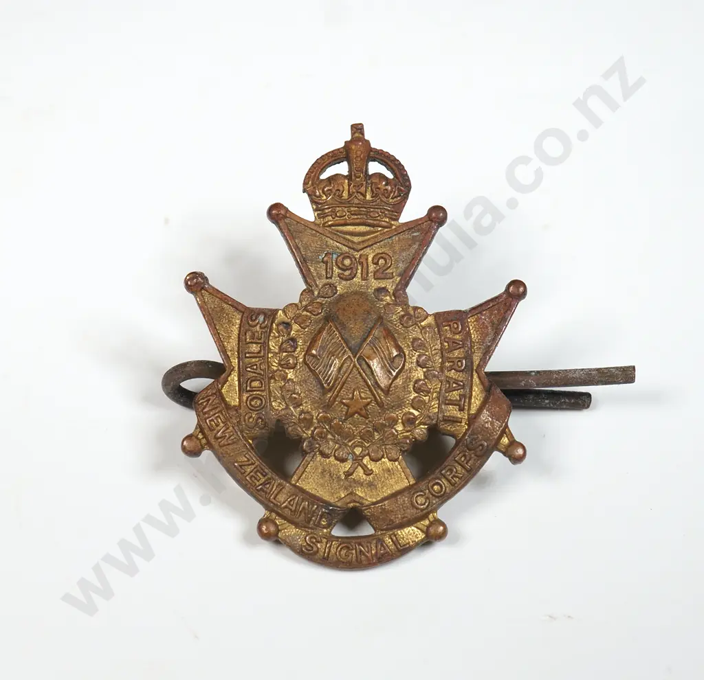 1912 New Zealand Signal Corps Collar Tab  Image 1++