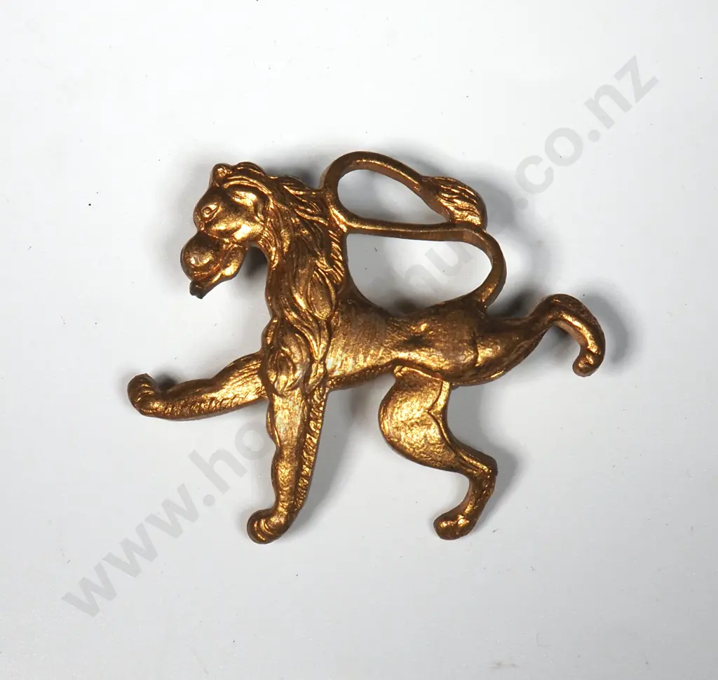 WW1 Belgian Lion Cap Badge  Image 1++