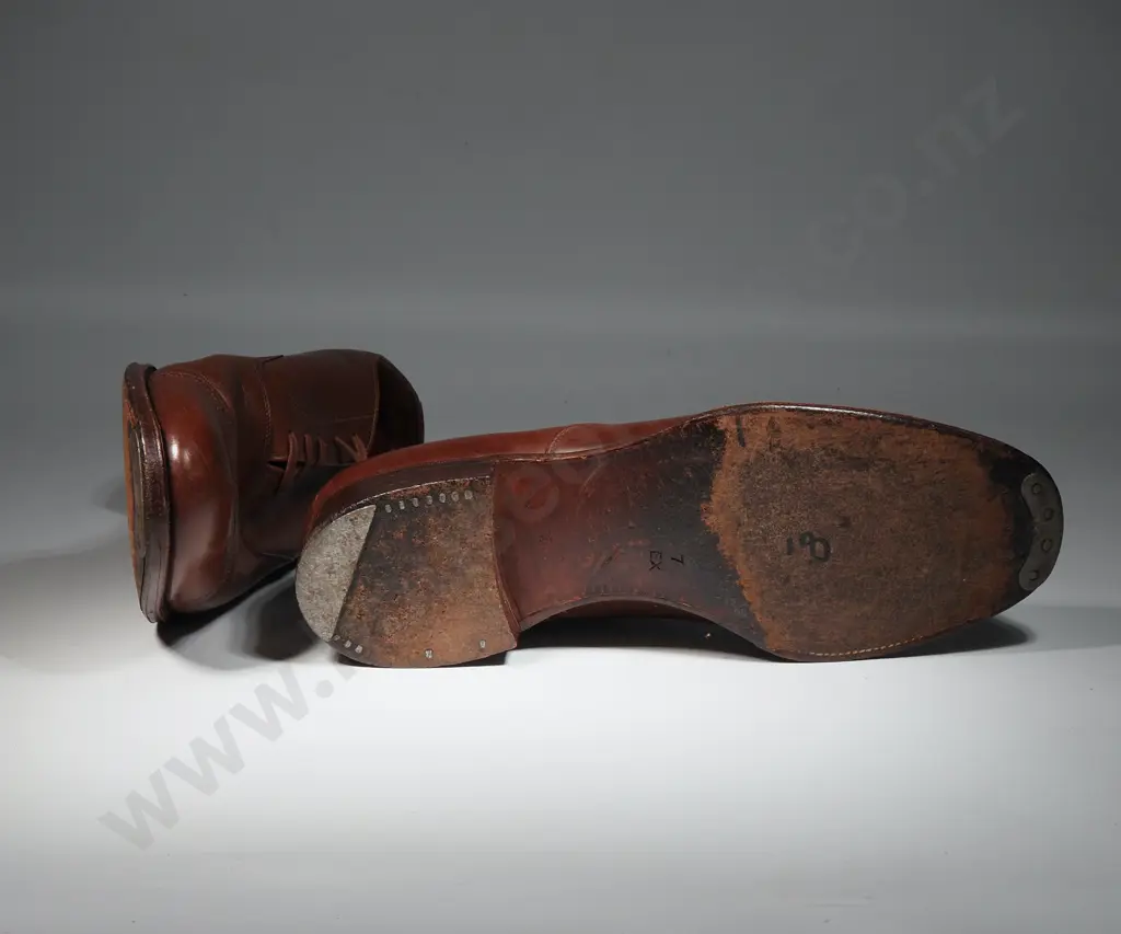 Pair Of Bostock & Clark Shoe Importer Brogue Shoes In Whisky Tan. Size EX 7. In Good Condition Image 1++