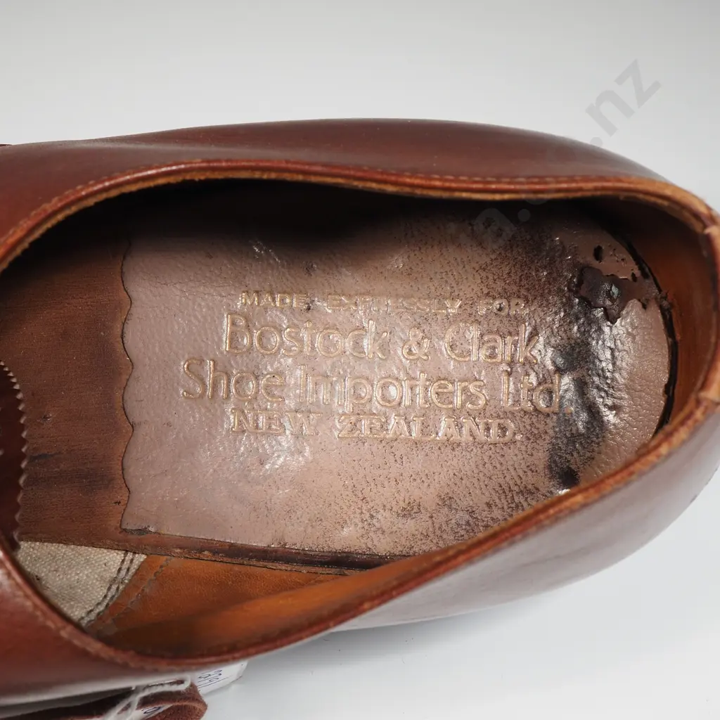 Pair Of Bostock & Clark Shoe Importer Brogue Shoes In Whisky Tan. Size EX 7. In Good Condition Image 1++