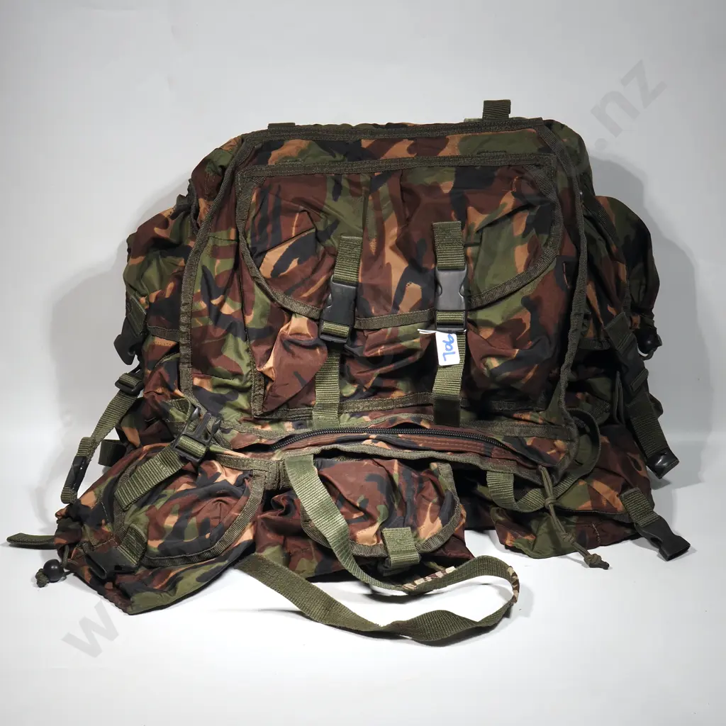 N.Z Army Military Back Pack A/F Image 1++