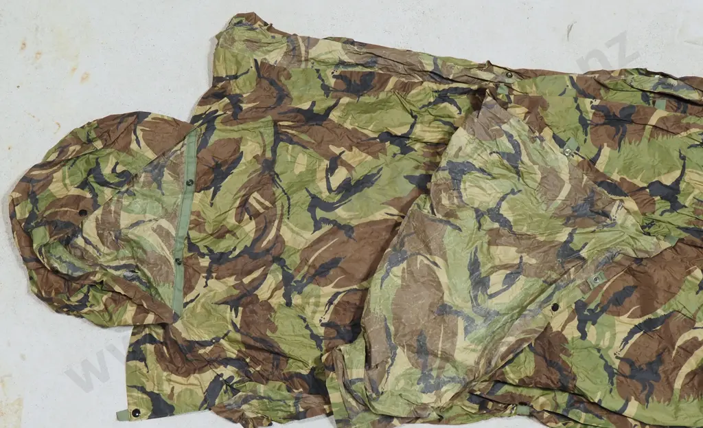 New Zealand Military DPM Sleeping Bag Cover Image 1++
