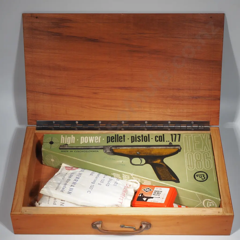 High Power Pellet Pistol TEX 086 in Wooden Box Image 1++