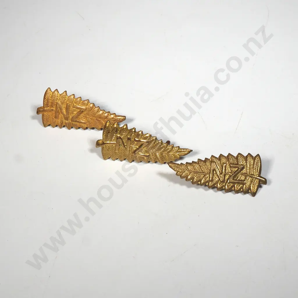 WW1 NZ Fern Collar Badges & Cap Badge Image 1++