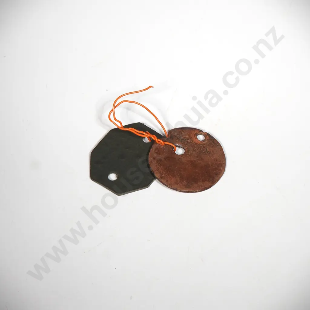 Two WWII Dog Tags Image 1++