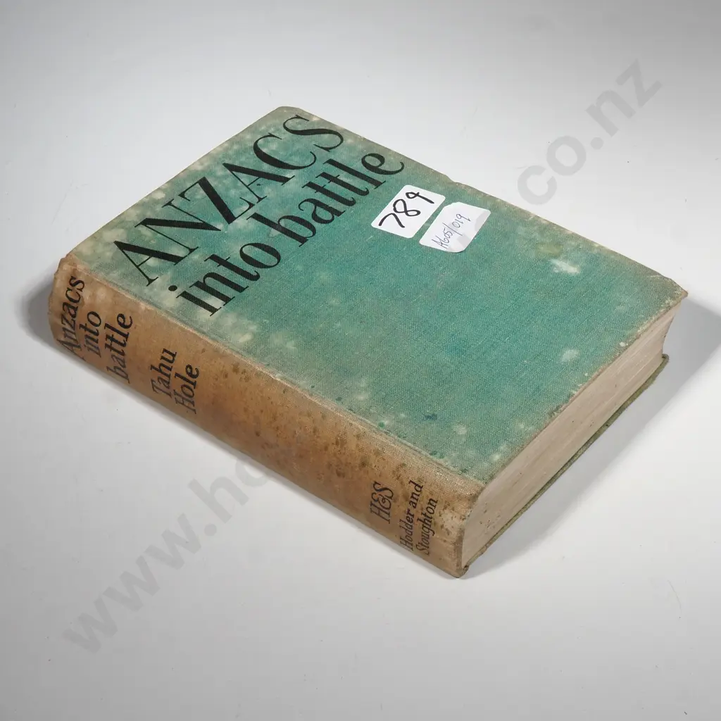 Hole, Tahu; Anzacs Into Battle Image 1++