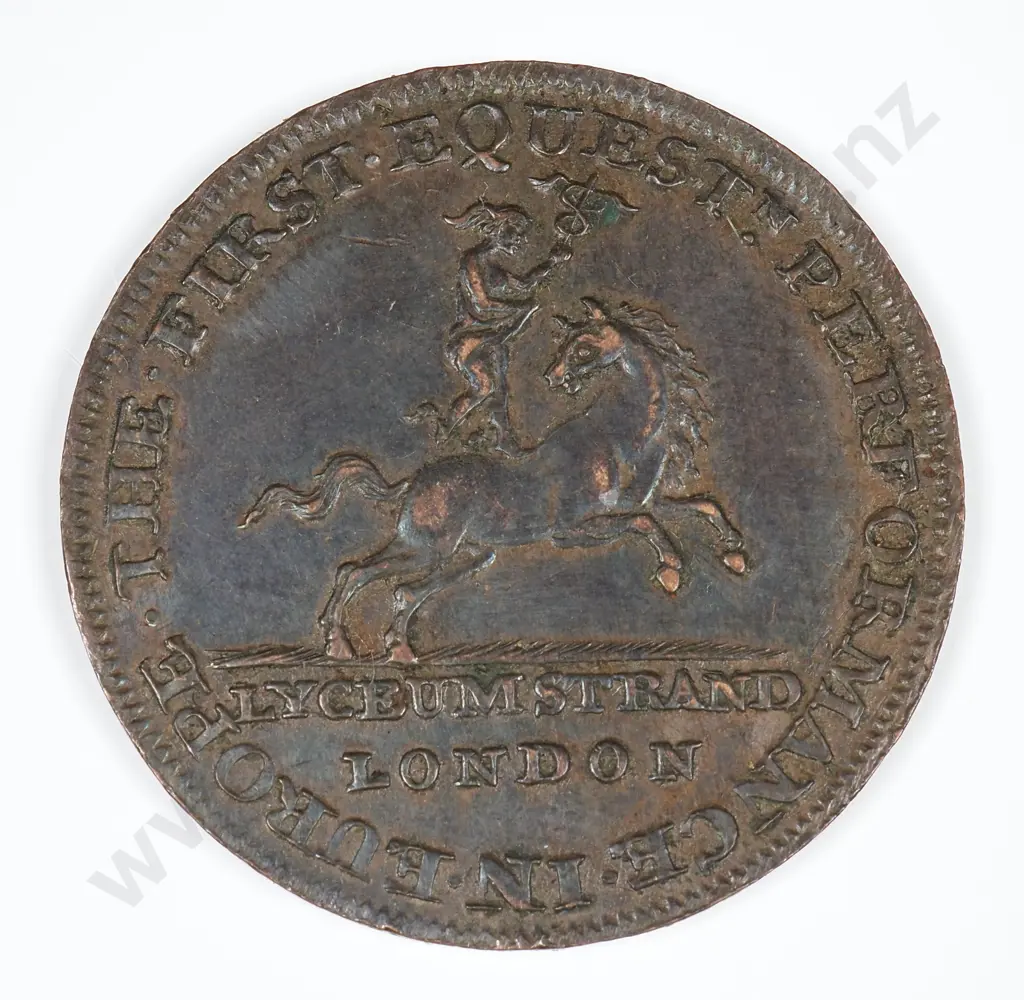 No Date Halfpenny: Extremely Fine Image 1++