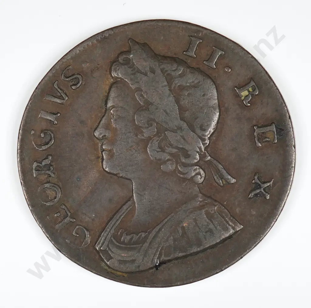 Halfpenny: 1735 - Very Fine Image 1++
