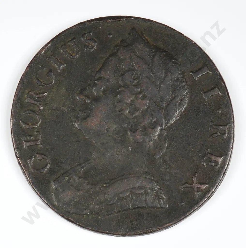 Halfpenny: 1744 - Very Fine Image 1++