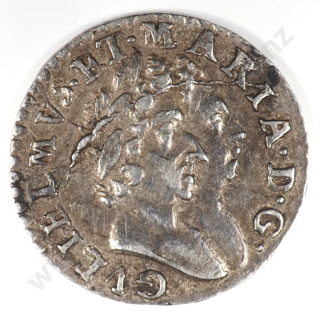 Penny: 1689 Silver, Spink Number 3444 - Very Fine Image 1++