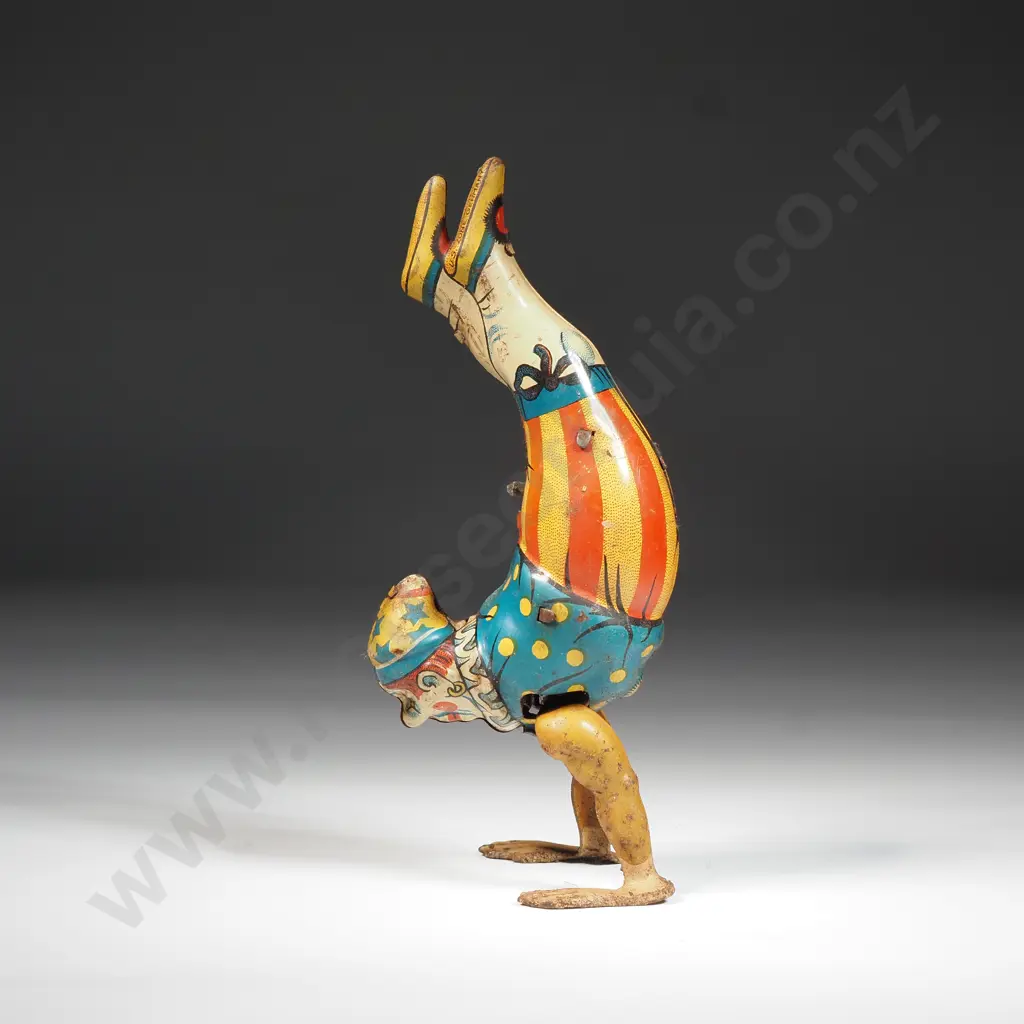 Vintage Tin Plate Wind-up Clown Walking on Hands: Made in U.S Zone Germany Image 1++