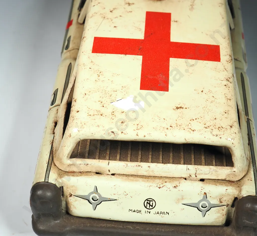 Tin Plate Ambulance 'Eighty Eight': Made in Japan Image 1++