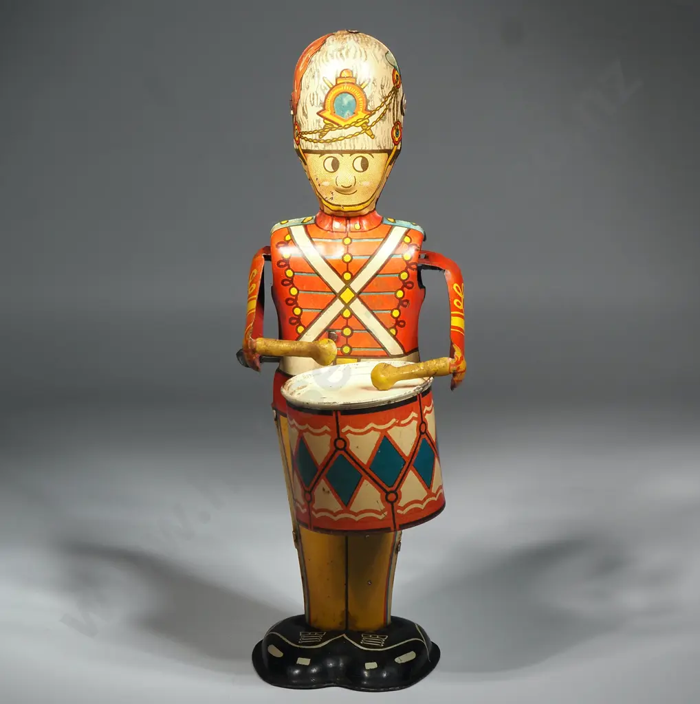 Vintage Tin Plate Wind-up Drummer Boy With Key - Made In Britain Image 1++