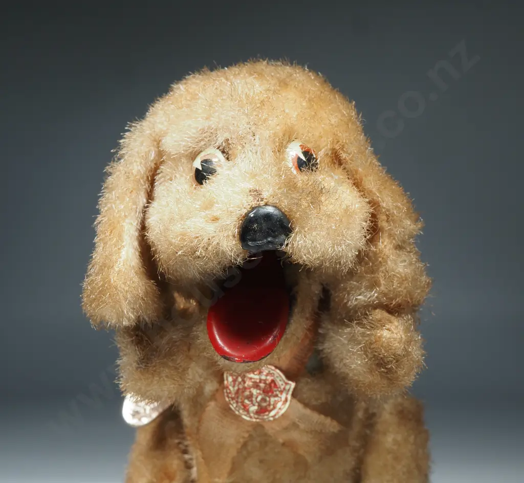 Vintage Wind up Begging Dog Victor Image 1++