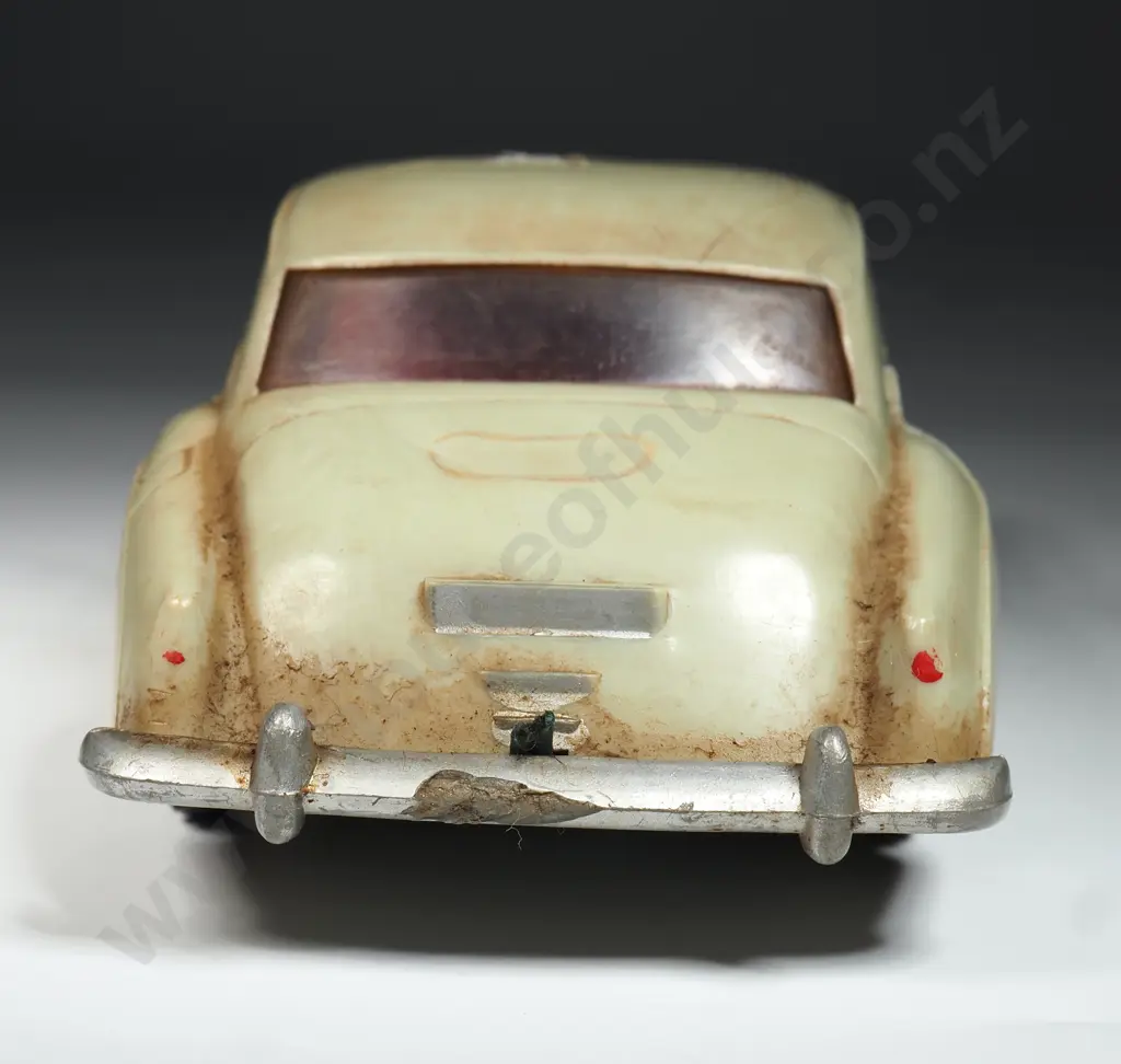 Vintage Toy Car: Made in Hong Kong Image 1++