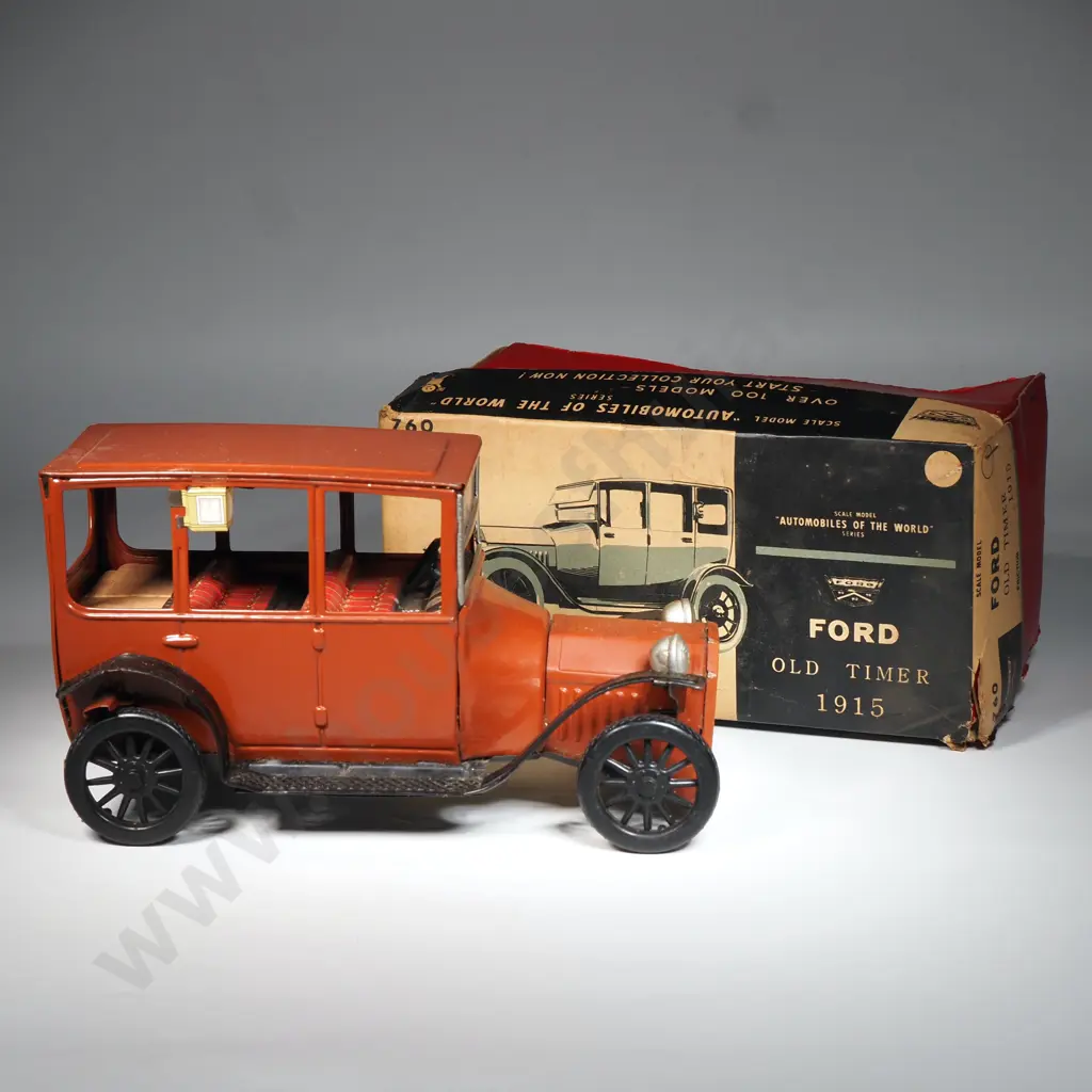 Vintage Tin Plate Ford: Old Timer 1915. 760 Image 1++