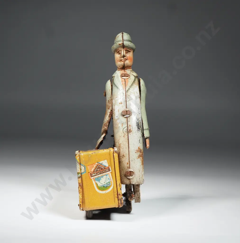 Tin Man w Suitcase Toy Image 1++