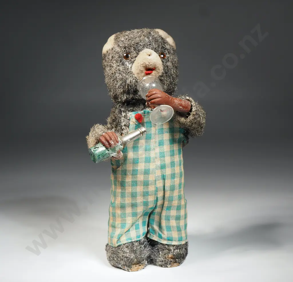 Vintage "Thirsty Bear" Mechanical Clockwork Wind-up Toy Image 1++