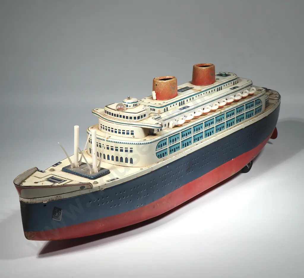 Modern Toys Tin Passenger Ship Image 1++