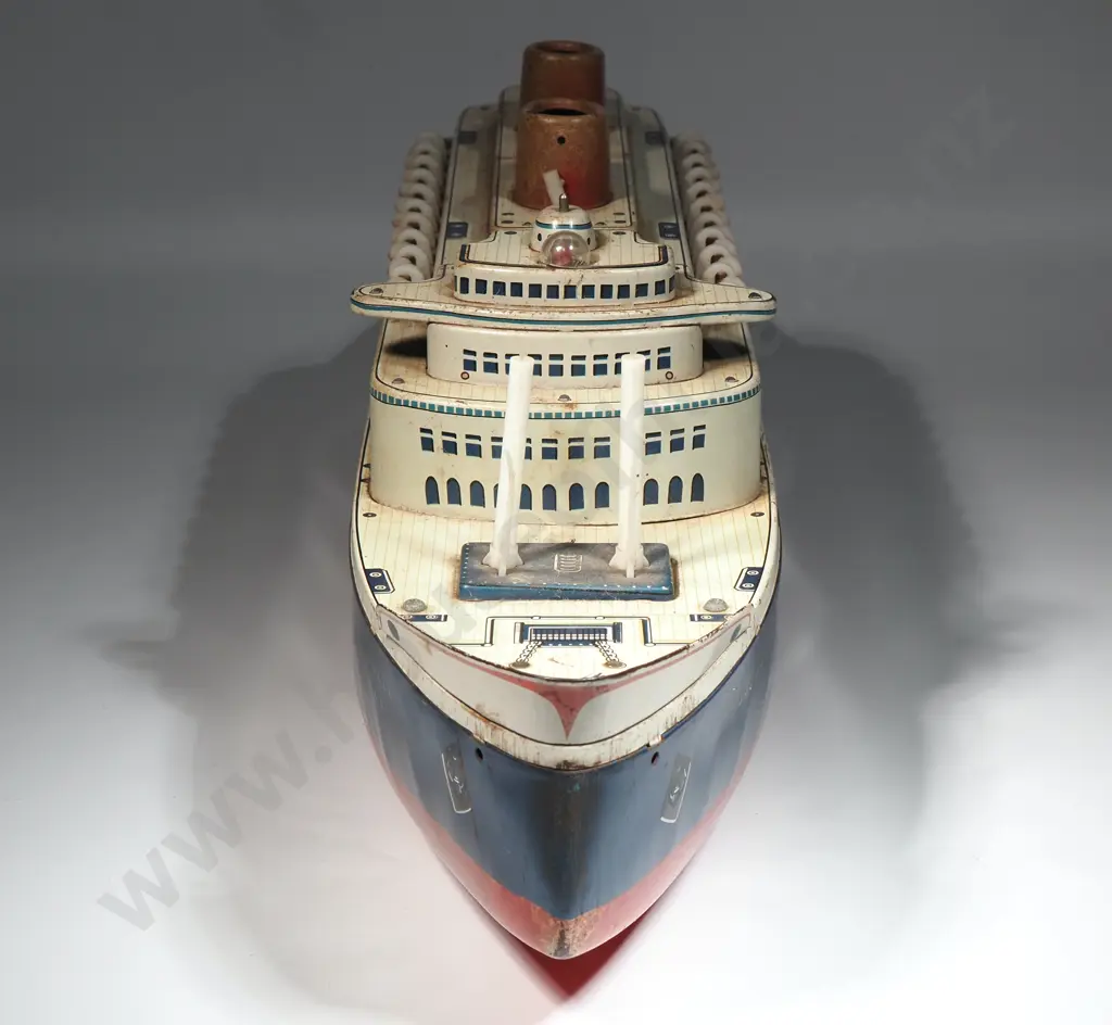 Modern Toys Tin Passenger Ship Image 1++
